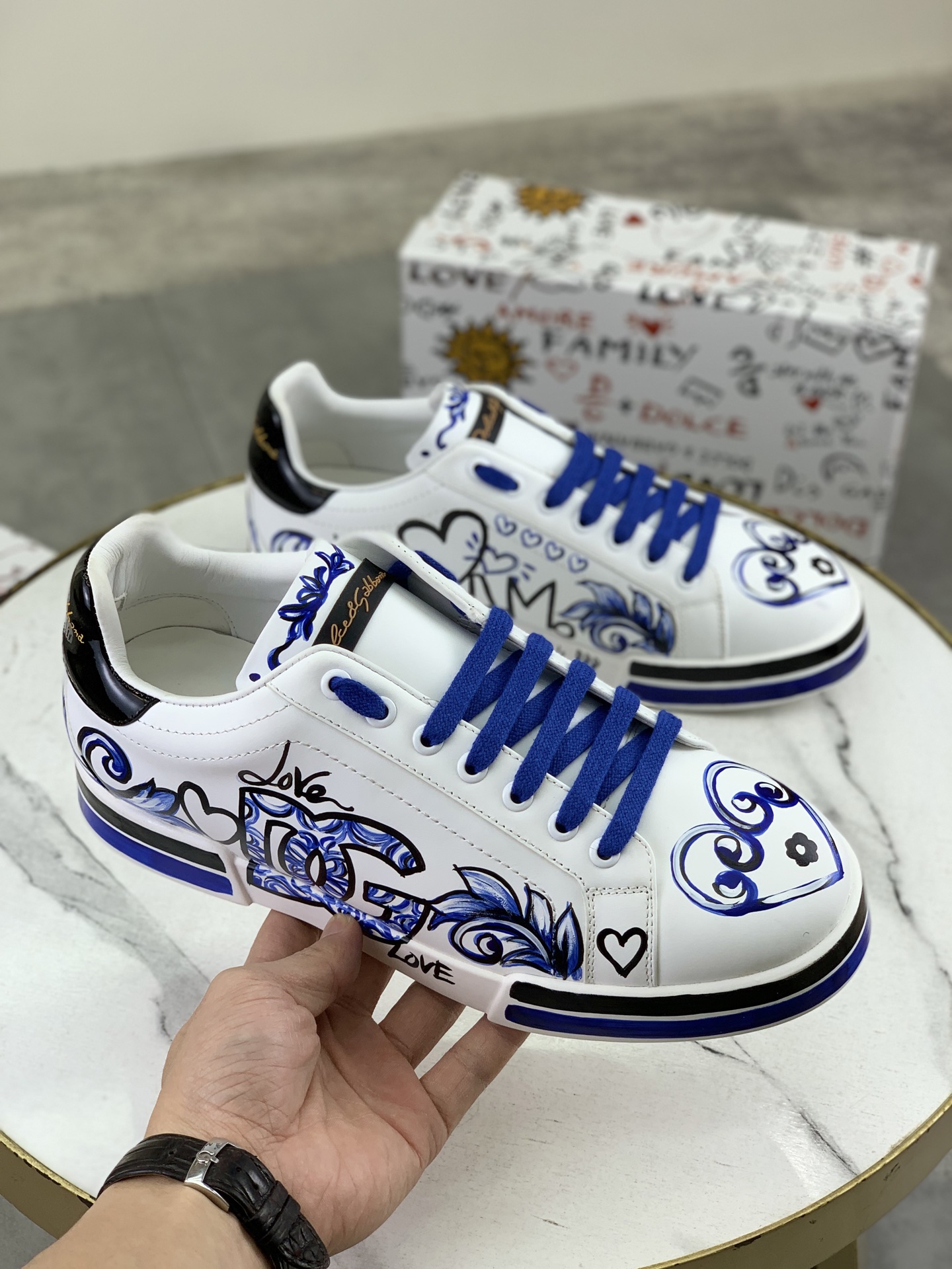 olce & Gabbana shoe